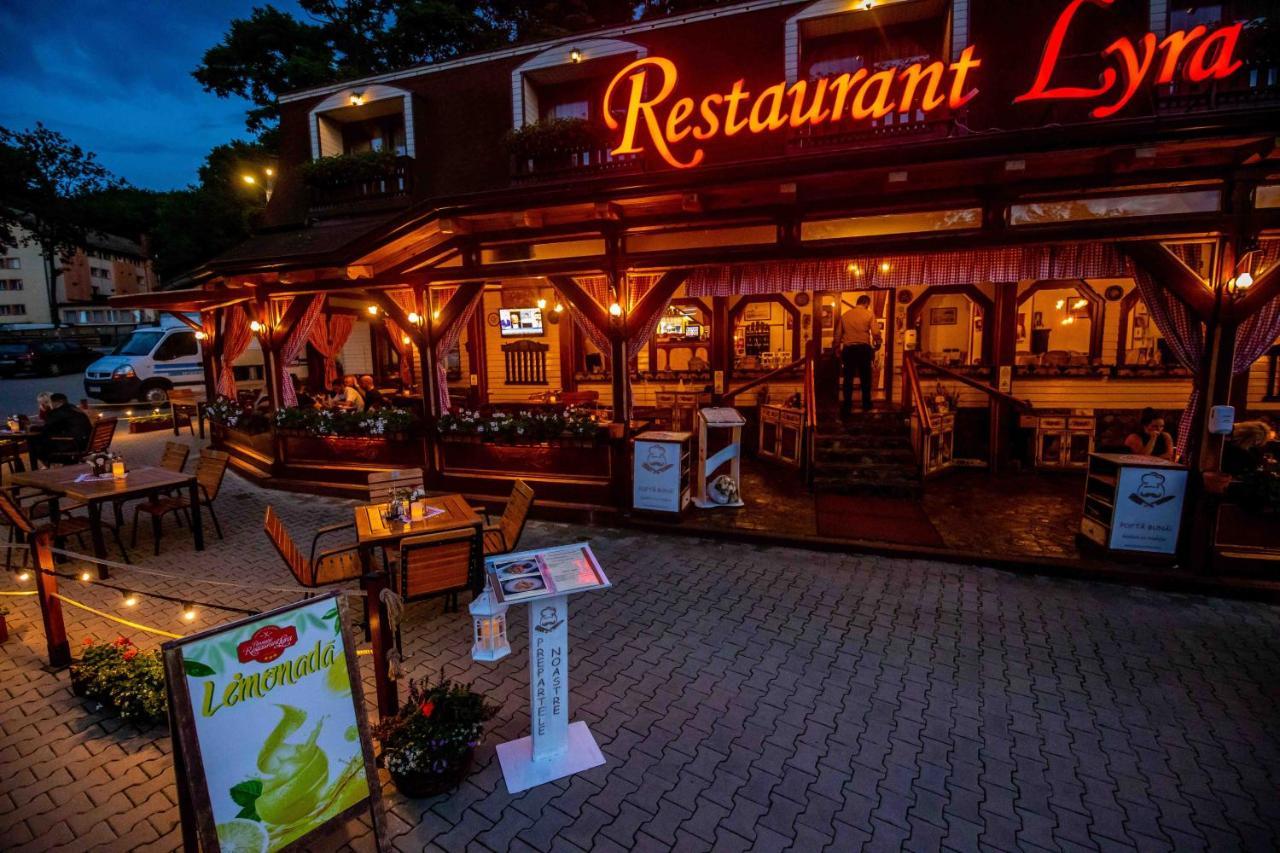 Pensiune Restaurant Lyra Corunca Exterior foto